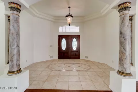290 Golden Saddle Ln, Ormond Beach, FL 32174 photo 5
