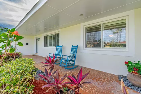 220 Ellicott Dr, Ormond Beach, FL 32176 photo 2