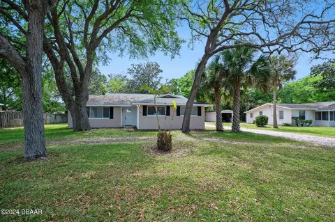 200 Rosewood Ave, Ormond Beach, FL 32174
