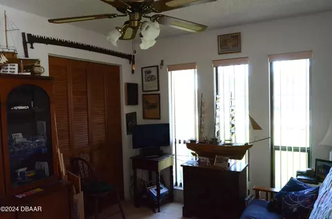 523 Sparrow Dr, Edgewater, FL 32141 photo 24