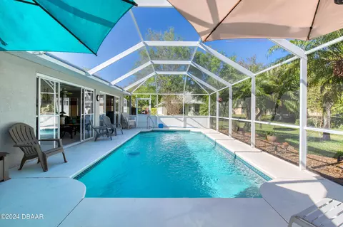 4 Wayland Cir, Ormond Beach, FL 32174 photo 2