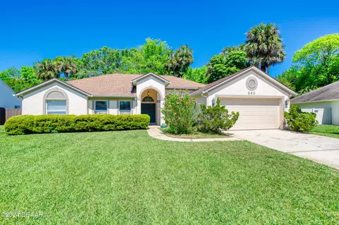 360 Aleatha Dr, Daytona Beach, FL 32114