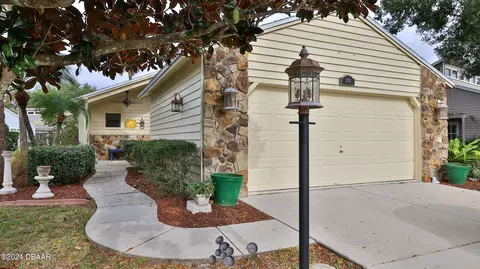 108 Albatross Way, Daytona Beach, FL 32119
