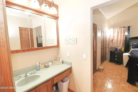 49 Wicksfield Ct, Ormond Beach, FL 32174 photo 11