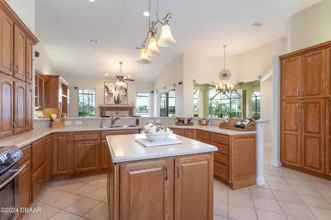 3405 Castlebar Cir, Ormond Beach, FL 32174 photo 12