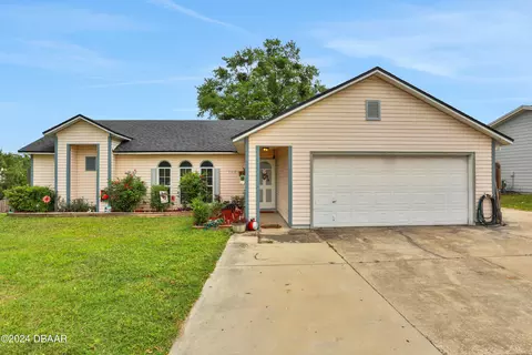 7551 N Dover Cliff Dr, Jacksonville, FL 32244
