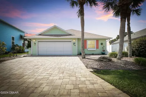 6 Nantucket Dr, Palm Coast, FL 32137