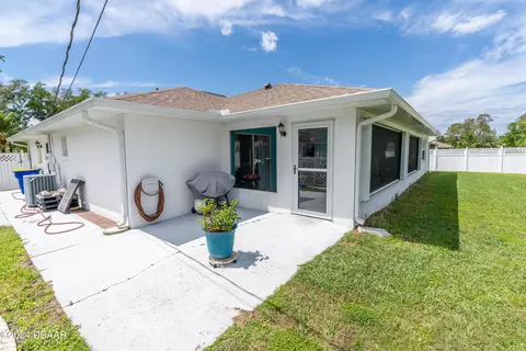 2525 Queen Palm Dr, Edgewater, FL 32141 photo 25