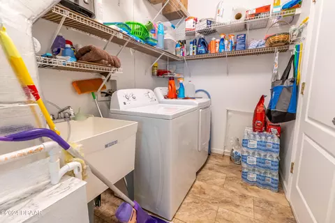 2525 Queen Palm Dr, Edgewater, FL 32141 photo 22