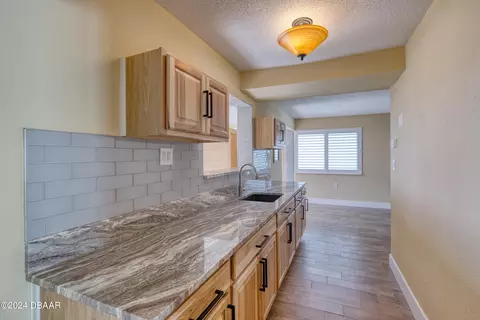 7 Neptune Dr, Ormond Beach, FL 32176 photo 13