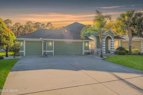 1029 Stone Lake Dr, Ormond Beach, FL 32174