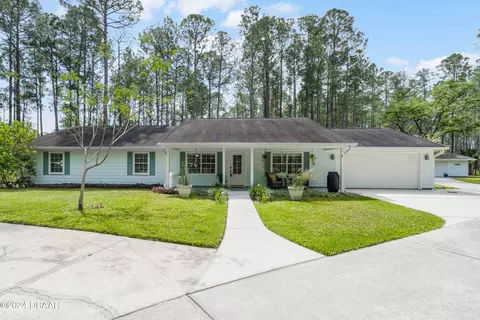 2745 Big John Dr, Deland, FL 32724