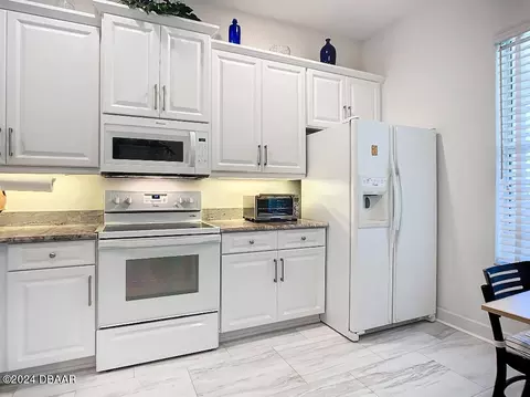 3115 Inishmore Dr, Ormond Beach, FL 32174 photo 10