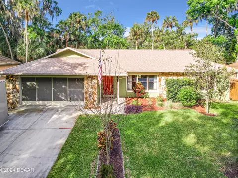 2014 Pine Tree Dr, Edgewater, FL 32141