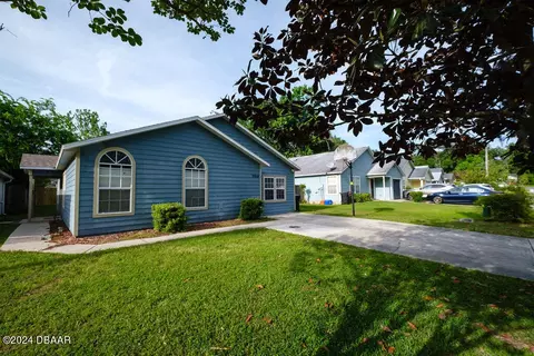 2908 SW 40th Pl, Gainesville, FL 32608