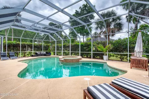 Exterior - 115 Squirrel Ln, Ormond Beach, FL 32174 photo 2 of 18