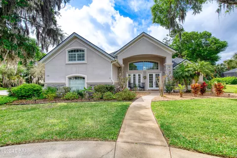 Exterior - 115 Squirrel Ln, Ormond Beach, FL 32174 photo 3 of 18