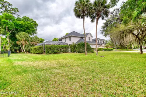 Exterior - 115 Squirrel Ln, Ormond Beach, FL 32174 photo 13 of 18