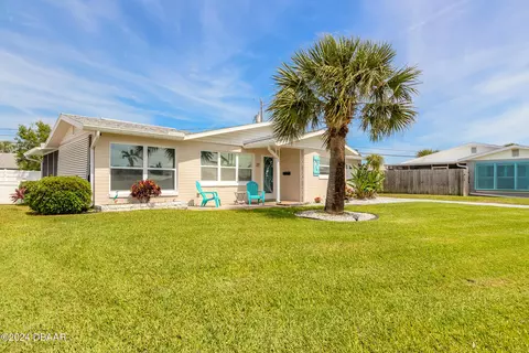 27 San Jose Dr, Ormond Beach, FL 32176