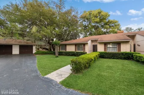 651 SE 28th St #9, Melrose, FL 32666