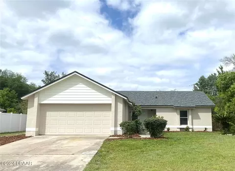2408 Laredo Dr, Deltona, FL 32738