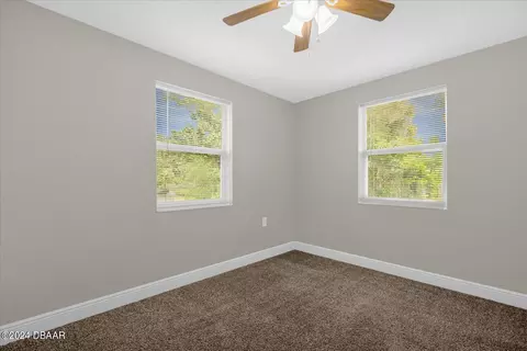 915 Lake Ave, Edgewater, FL 32132 photo 5