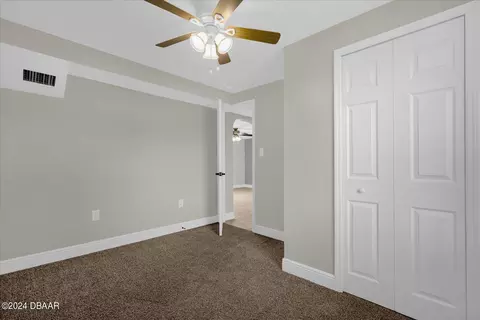 915 Lake Ave, Edgewater, FL 32132 photo 9