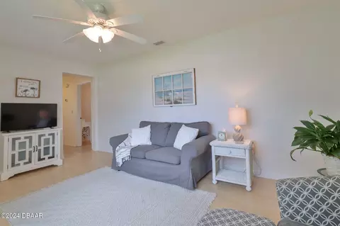 646 Flamingo Dr #A, Ormond Beach, FL 32176 photo 7