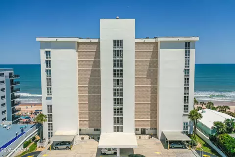111 S Atlantic Ave #201, Ormond Beach, FL 32176