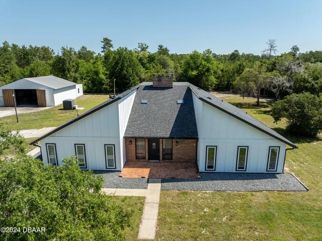 106 Horseshoe Bnd, De Leon Springs, FL 32130