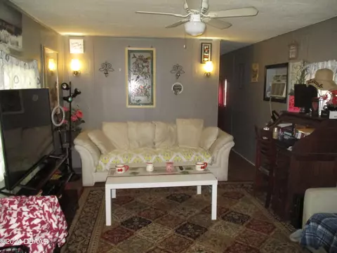 582 Cameo Dr, Ormond Beach, FL 32174 photo 7