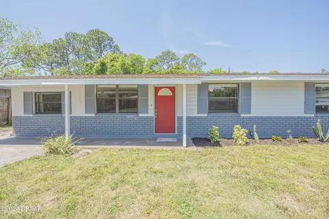 1736 Raleigh Ave, Daytona Beach, FL 32117