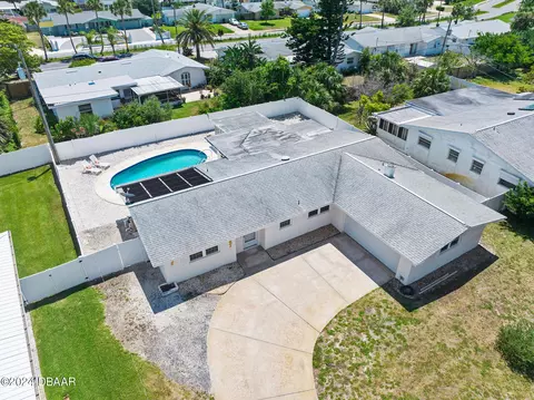 336 Emory Dr, Daytona Beach, FL 32118