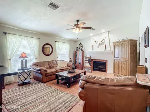 1317 N Beach St, Ormond Beach, FL 32174 photo 8