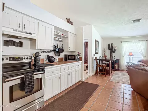1317 N Beach St, Ormond Beach, FL 32174 photo 15