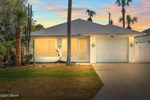 48 Capistrano Dr, Ormond Beach, FL 32176 photo 2