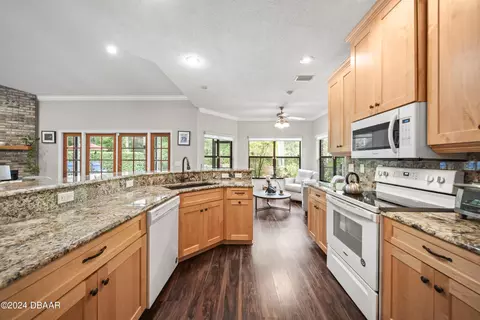 33 Laurel Ridge Break, Ormond Beach, FL 32174 photo 5