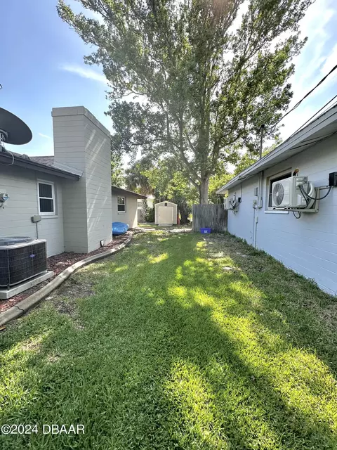 802 N Beach St, Ormond Beach, FL 32174 photo 10