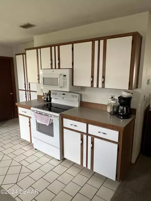 3231 Yule Tree Dr, Edgewater, FL 32141 photo 23