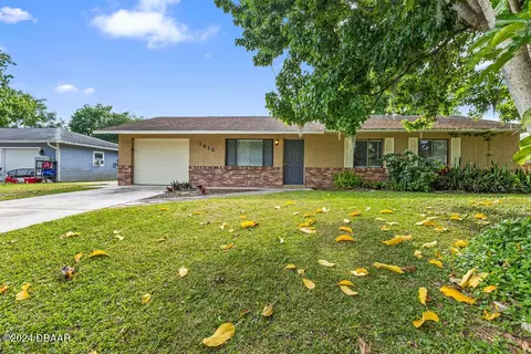 1412 Travelers Palm Dr, Edgewater, FL 32132