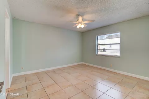 419 Sea Hawk Ct, Edgewater, FL 32141 photo 9