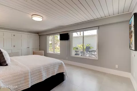 401 John Anderson Dr, Ormond Beach, FL 32176 photo 14