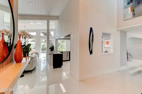 401 John Anderson Dr, Ormond Beach, FL 32176 photo 9