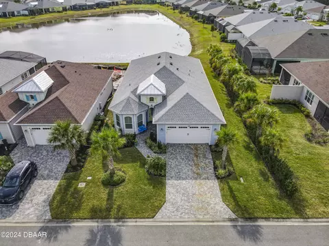 102 Spongecake Dr, Daytona Beach, FL 32124