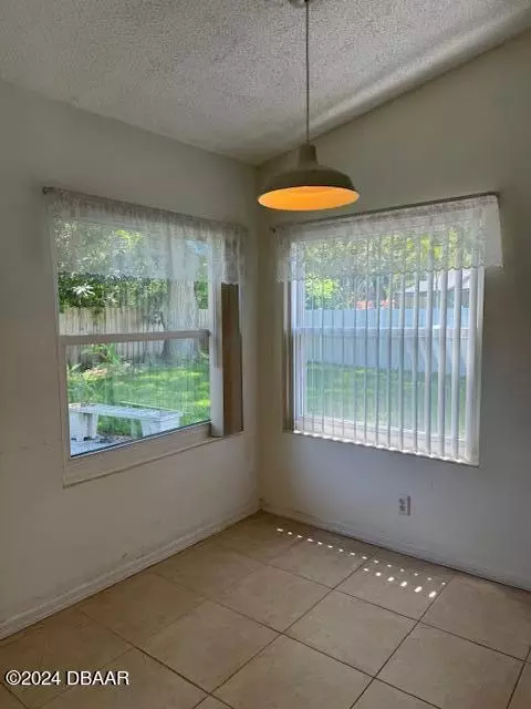 Dining - 10 Parkview Ln, Ormond Beach, FL 32174 photo 1 of 1