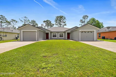 8 Pine Hill Ln, Palm Coast, FL 32164
