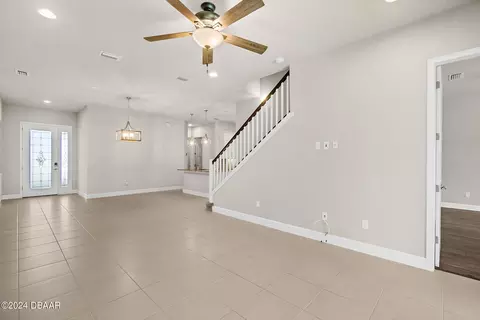 7 Newhaven Ln, Ormond Beach, FL 32174 photo 5