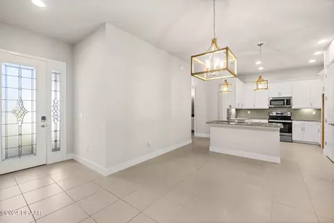 7 Newhaven Ln, Ormond Beach, FL 32174 photo 9