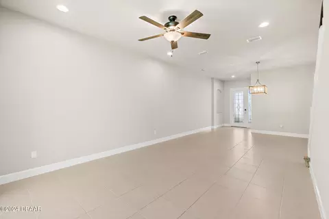 7 Newhaven Ln, Ormond Beach, FL 32174 photo 8