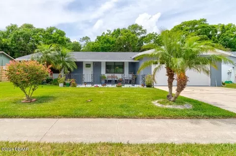 2910 Lantern Dr, South Daytona, FL 32119